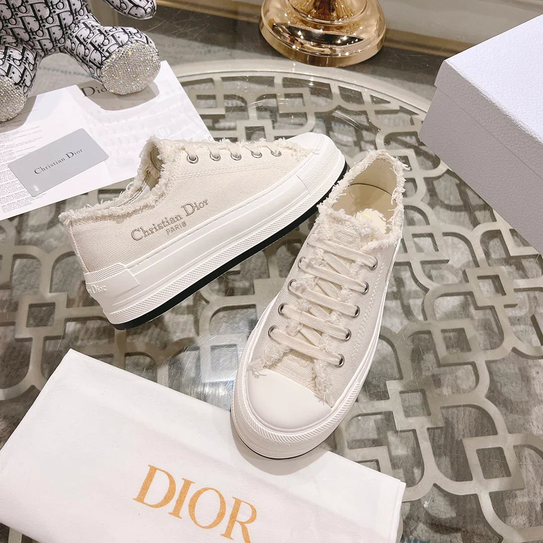 Ladies new fashion versatile sneakers 1024032813