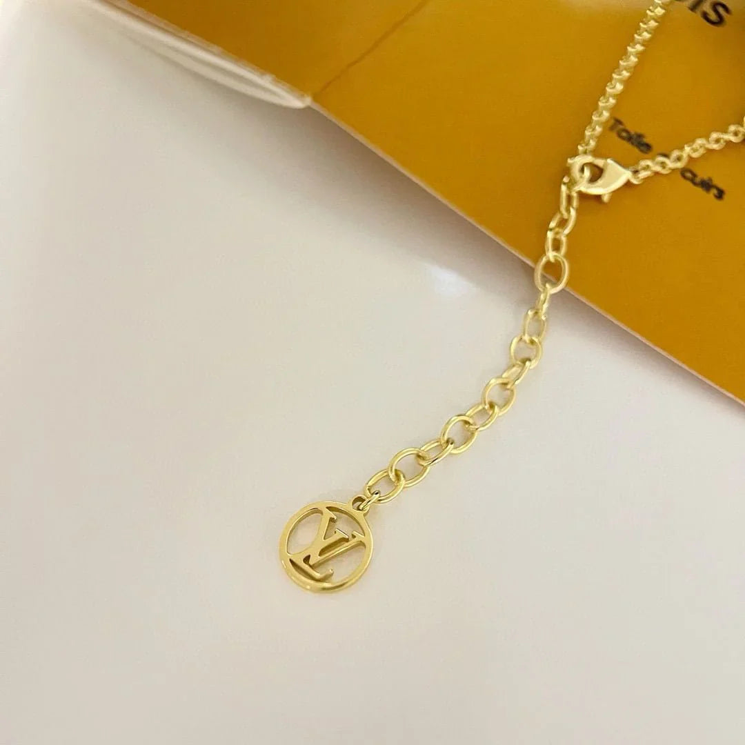 New Simple Temperament Letters High Design Necklace 1024031215