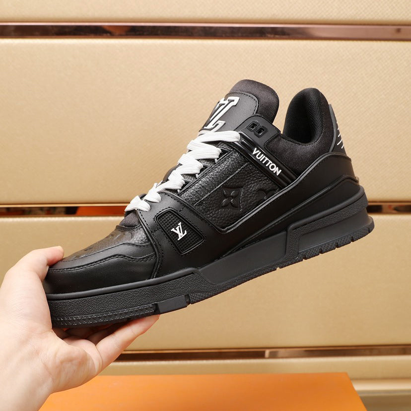 Men's Louis Vuitton Trainer Sneakers