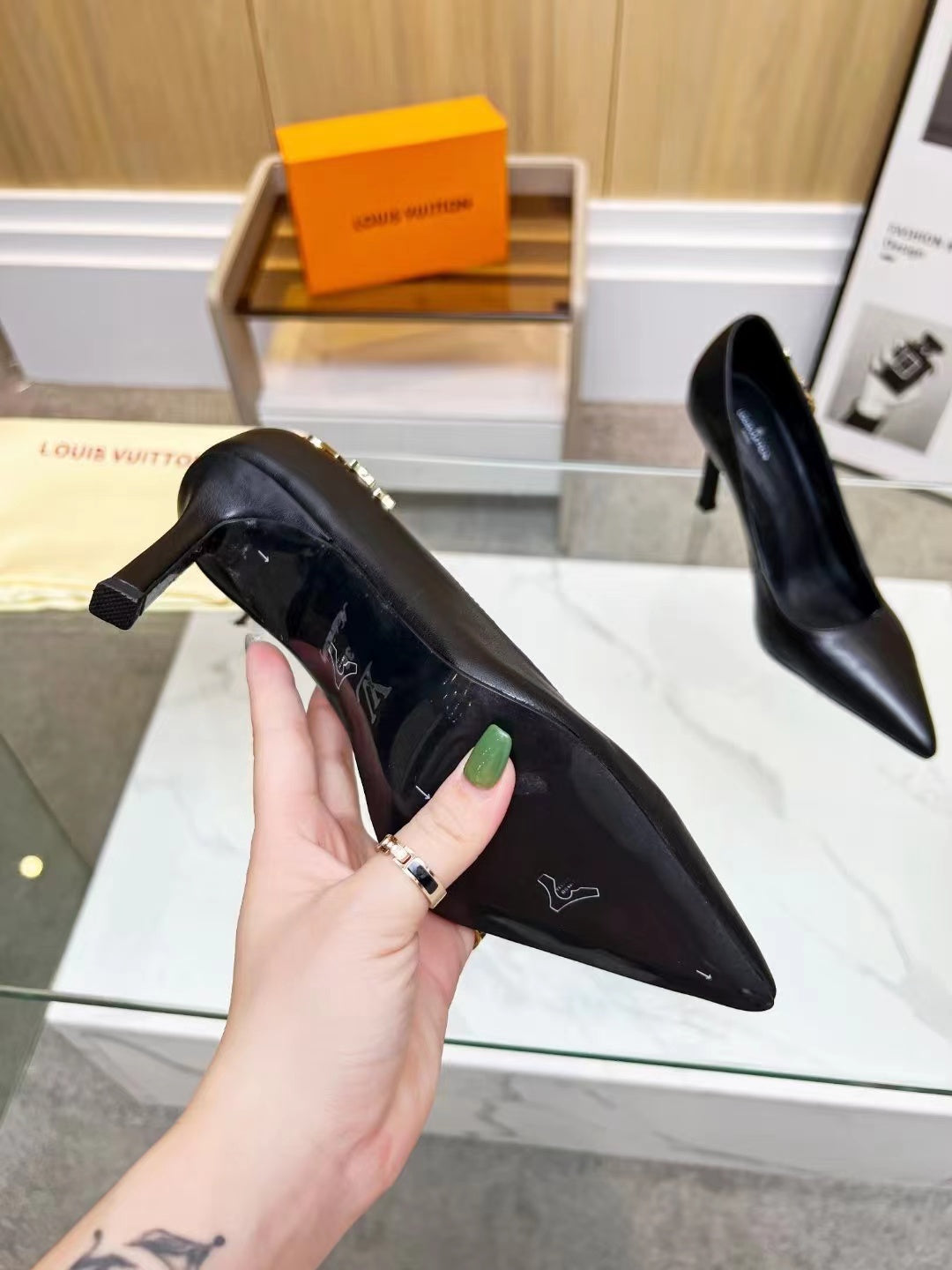 New Classic Pointed Toe Leather Shoes 9.5CM High Heels