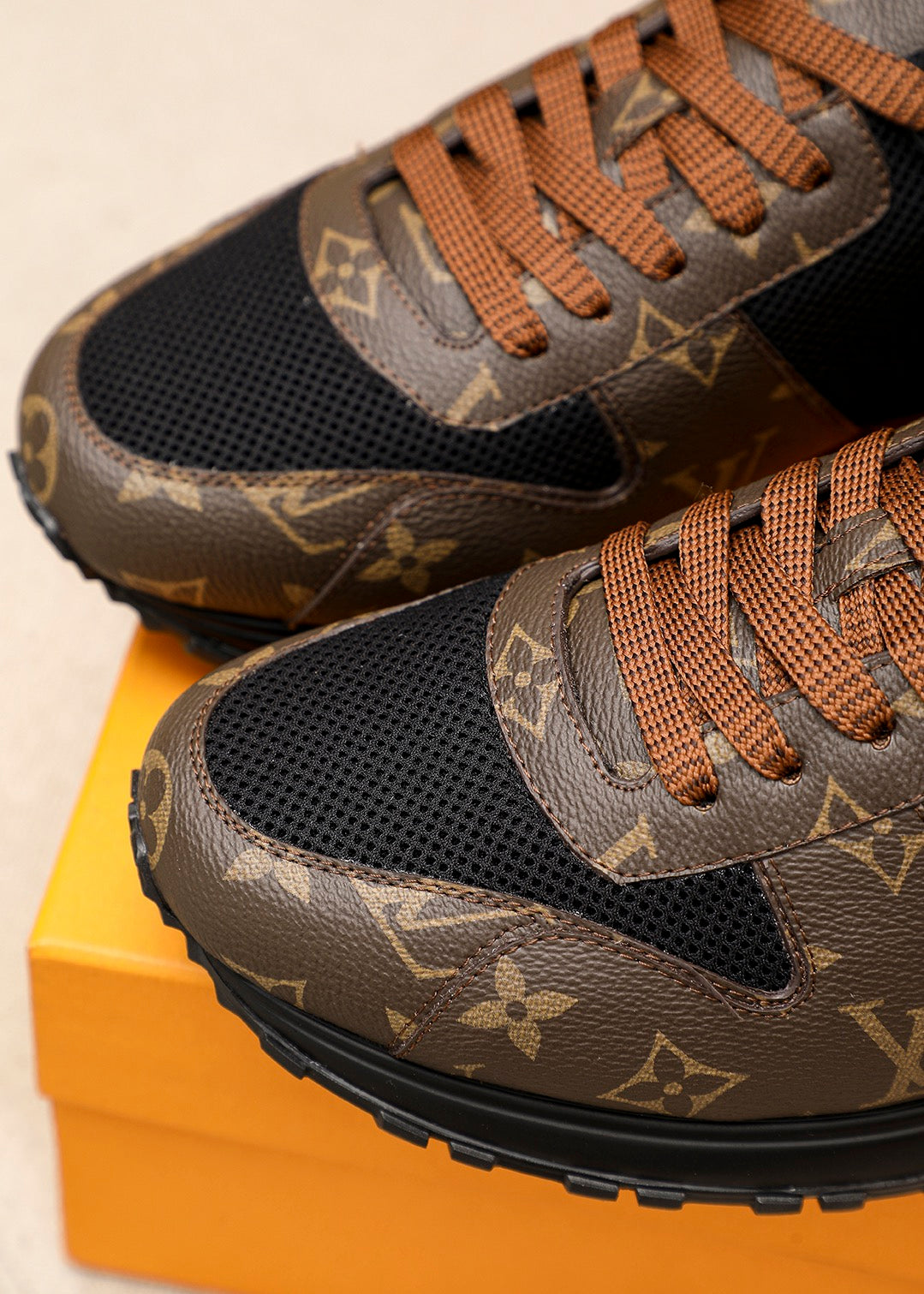 LVV top fashion printed breathable sneakers 0724112003