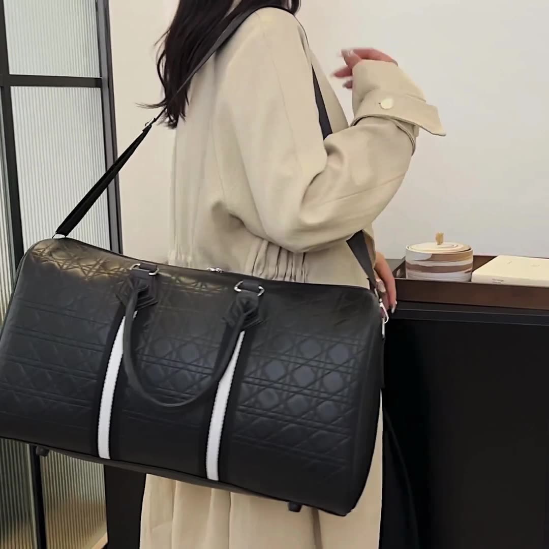 New Sports Fitness Bag for Men and Women 1025090503