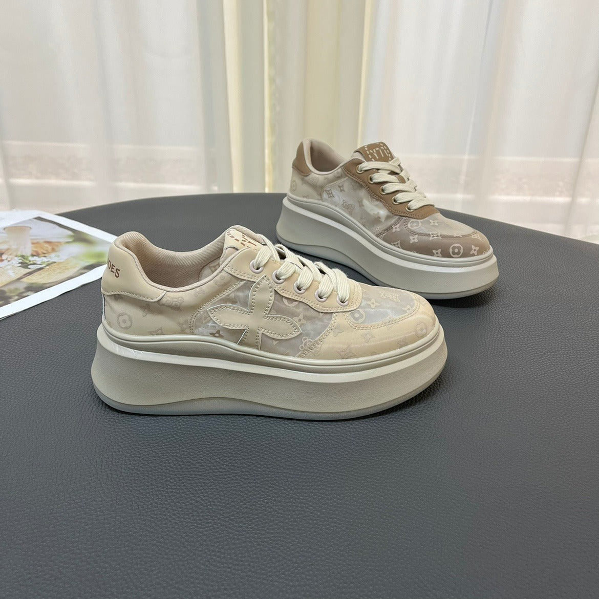 Hot-selling platform shoes 1025090902