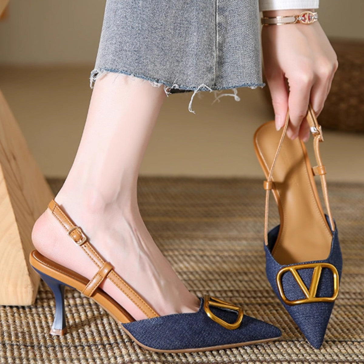 Versatile denim high-heeled sandals 1025082512