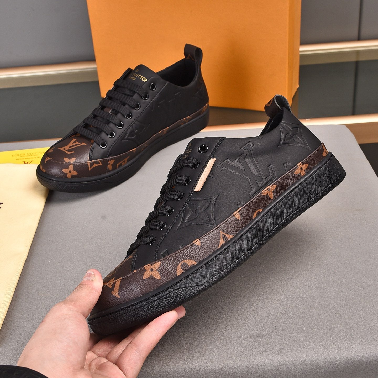 Luxury Pattern Two Tone Trendy Low-top Shoes