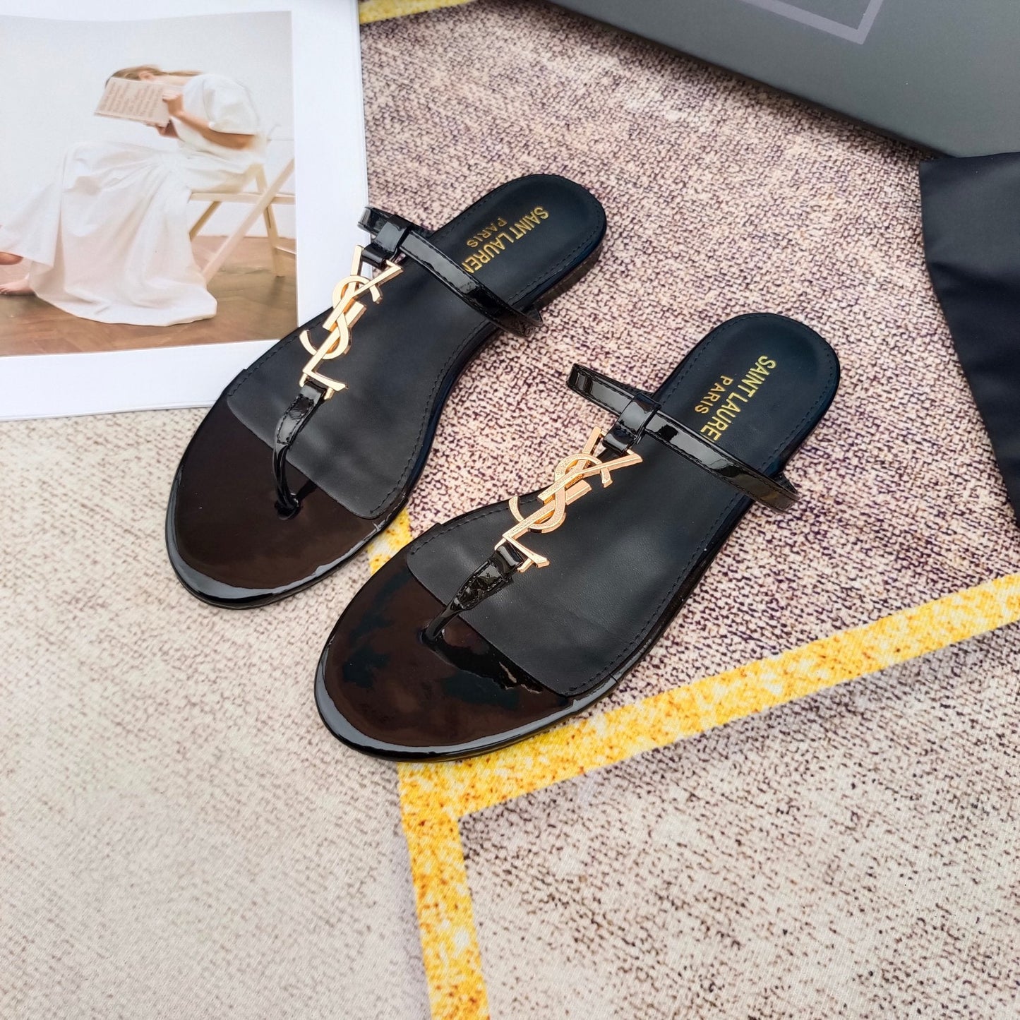 YS metal logo flat sandals 0724072401