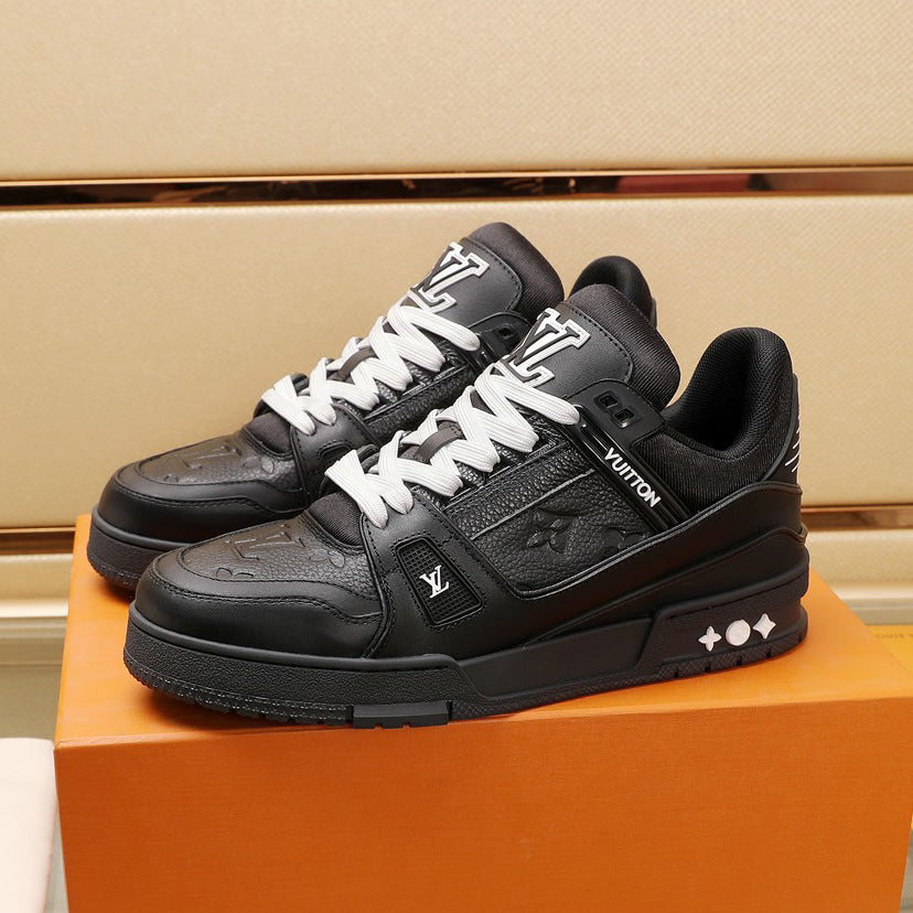 Men's Louis Vuitton Trainer Sneakers