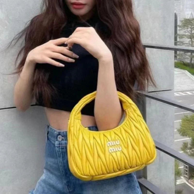 Fashion Joker Crescent Shoulder Handbag 1024062712