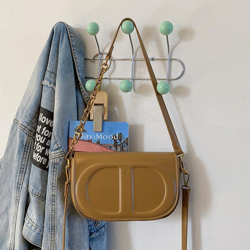 New Fashion Shoulder Crossbody Saddle Bag 1024070320