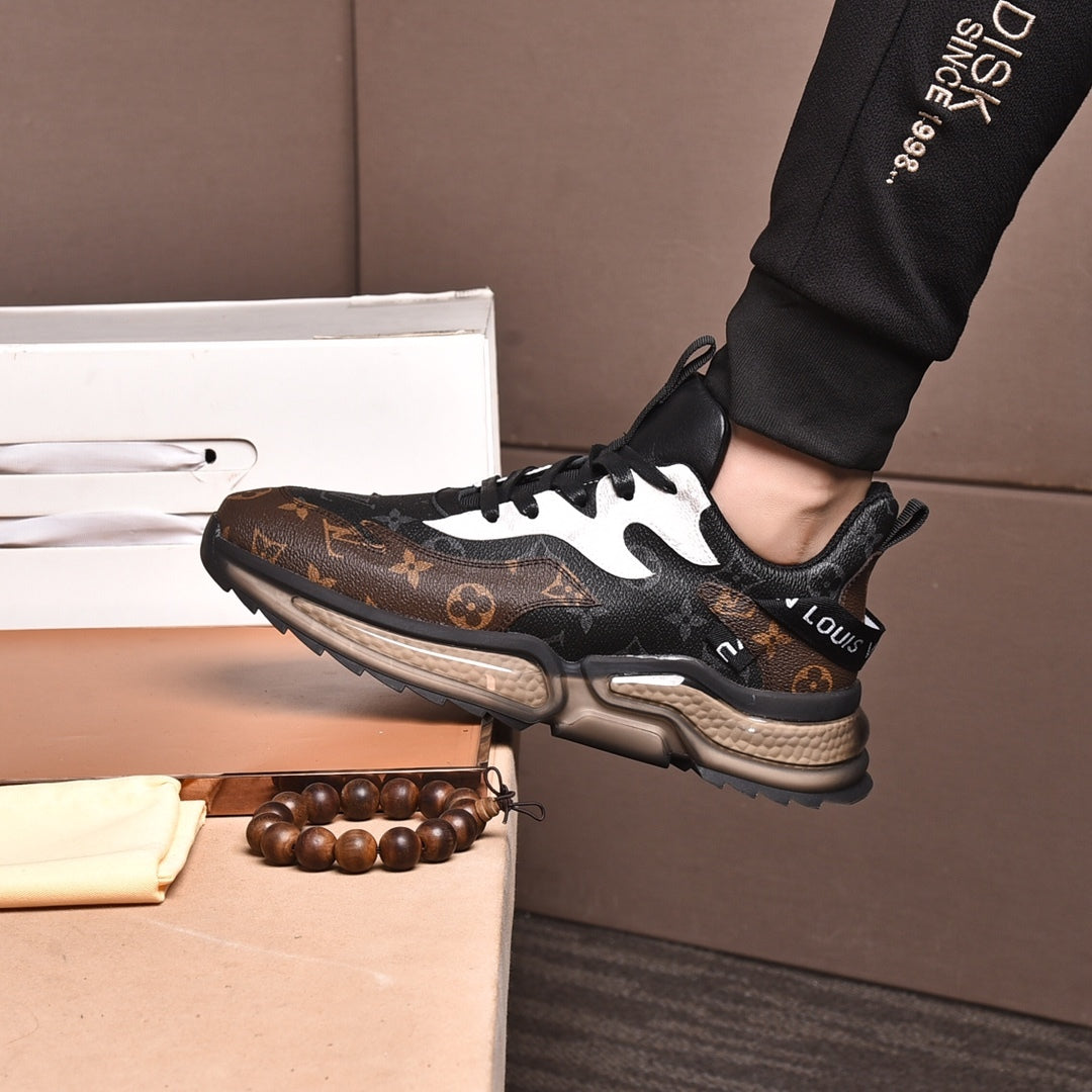 V Logo New Fashion Leather Lace-up Shoes