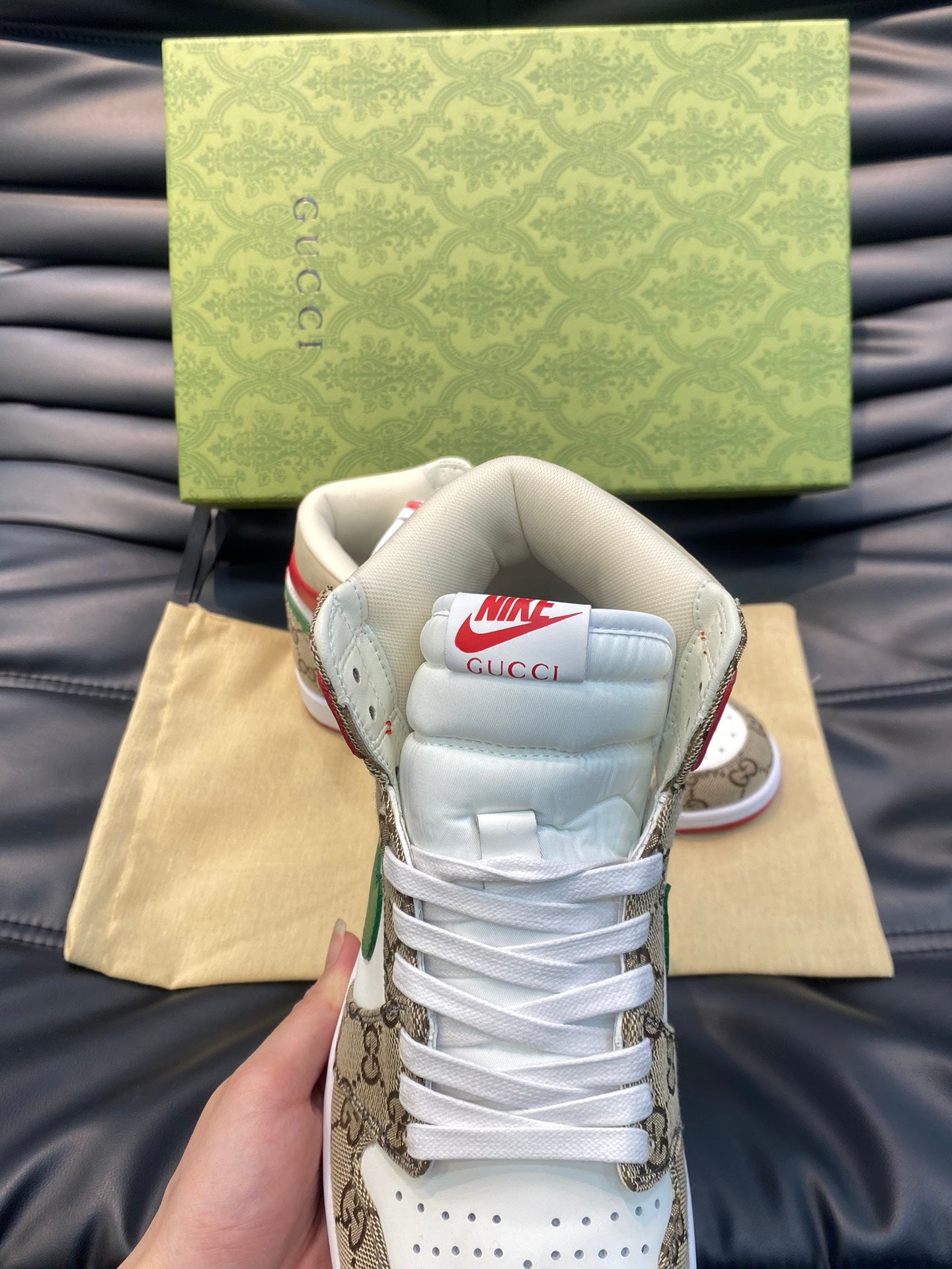 24 Limited Edition G & NK Inverted Hook Collaboration Sneakers 0424082610