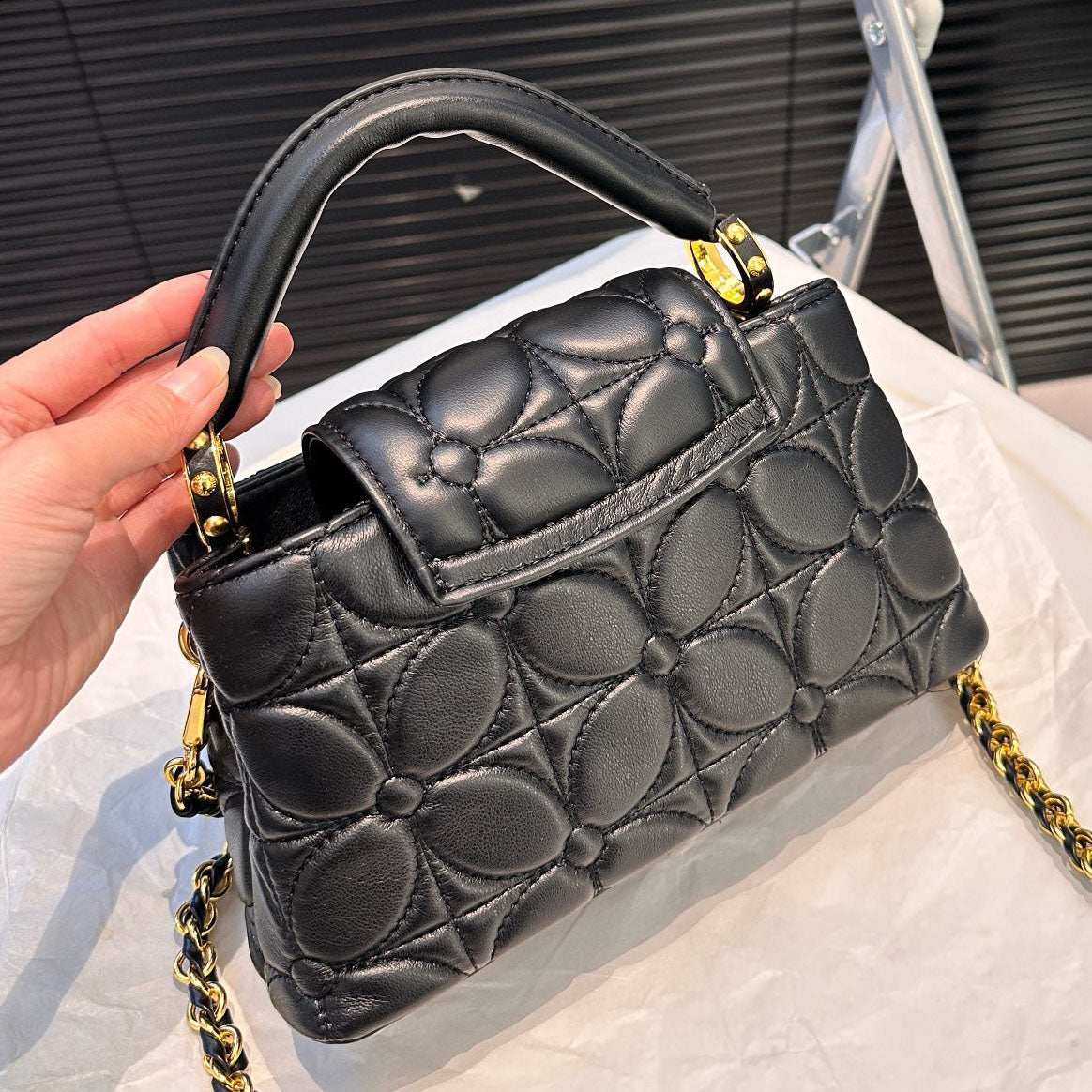 LV new CAPUCINES sheepskin embroidery handbag XC24100903