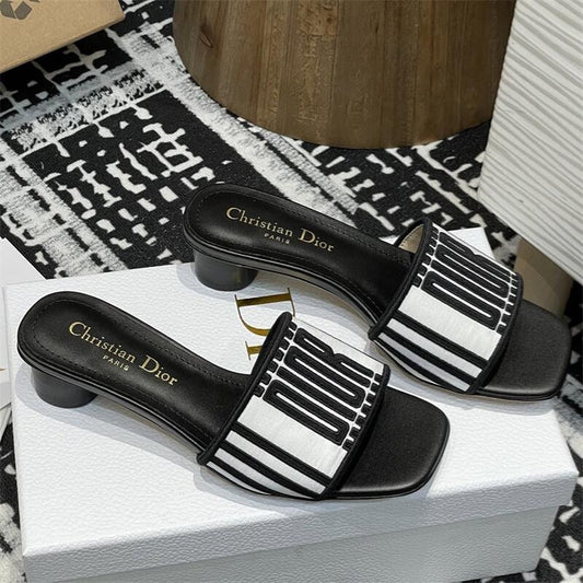 Luxury fashion classic Slippers 0425022810