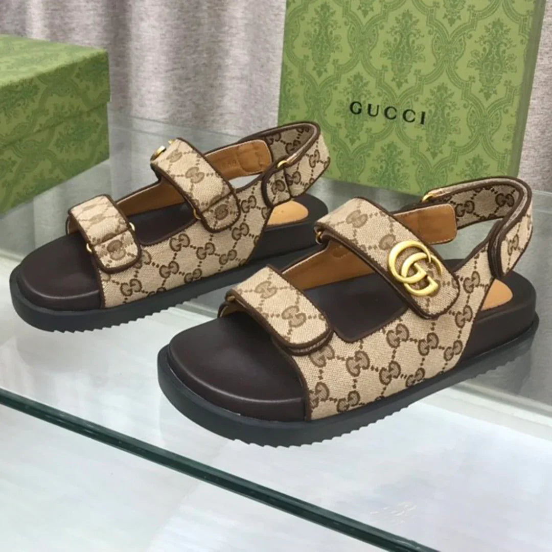 New Fashion Versatile Velcro Sandals 1024032030