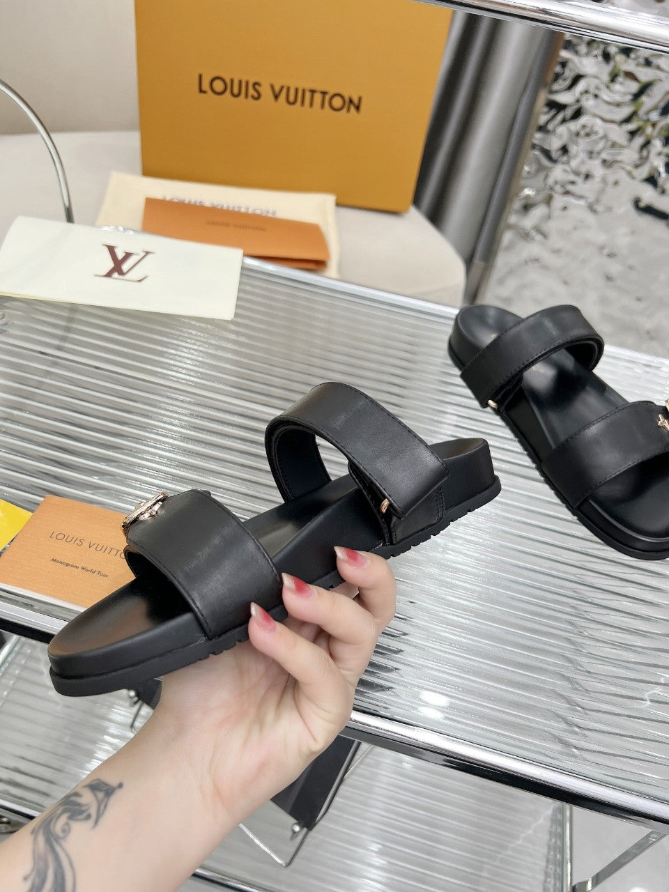 Lvv25ss new slippers 07250721003