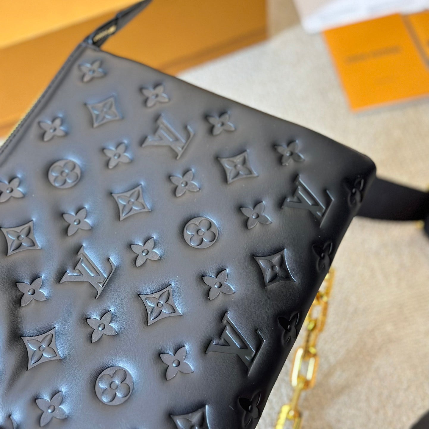 L Coussin bag 1824070305