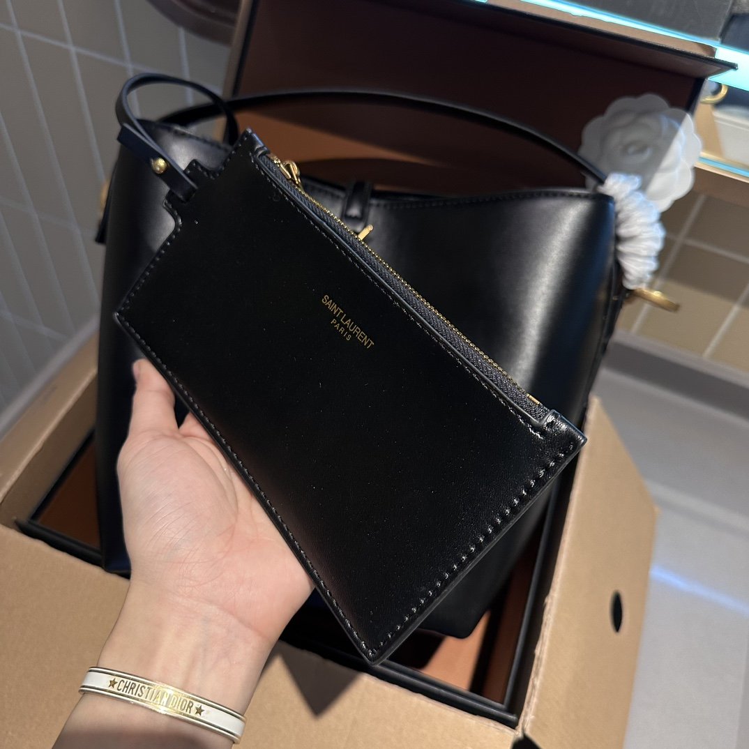 Fashionable new versatile bucket bag 1023121102