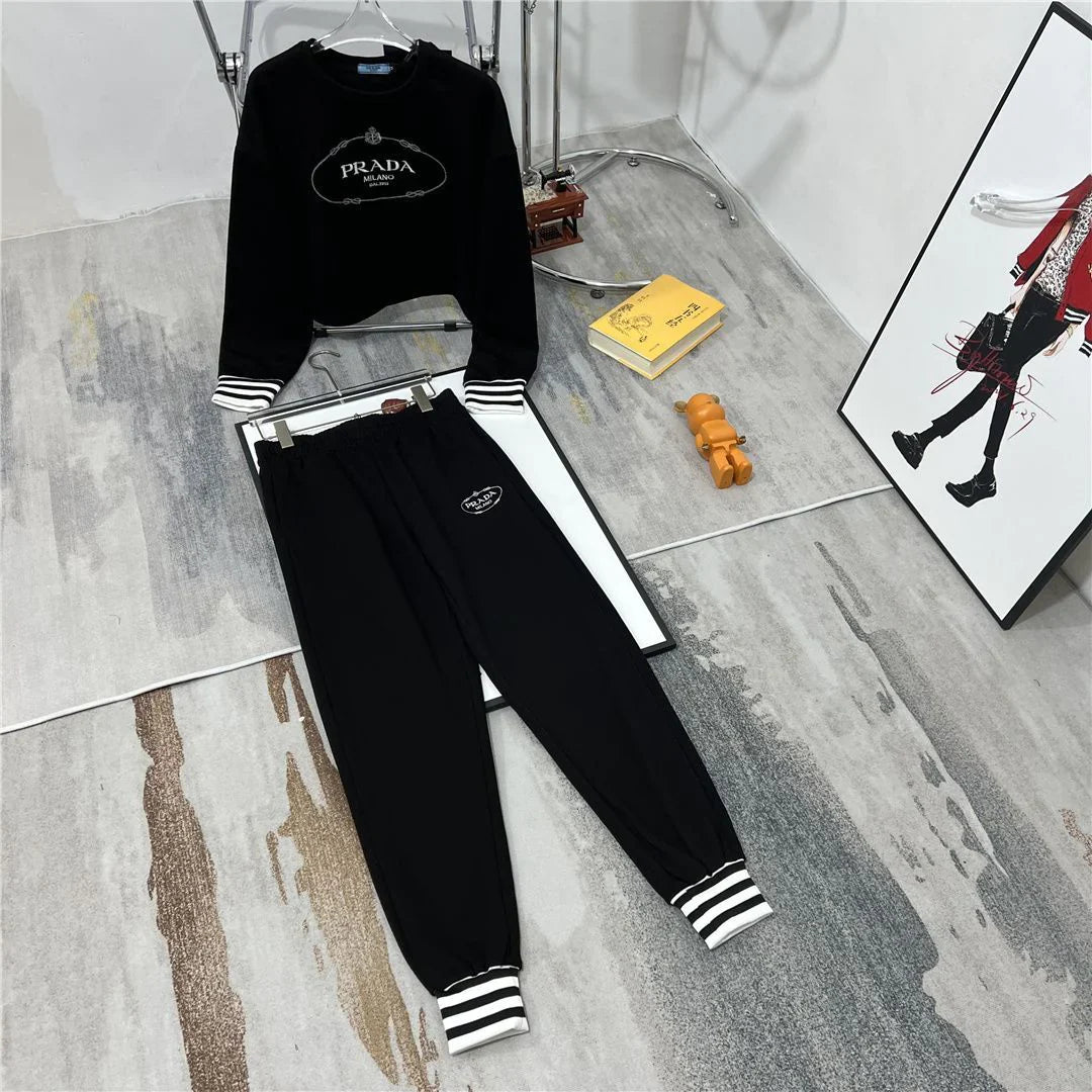 Casual Versatile Long Sleeved Set Hooded 1024022621