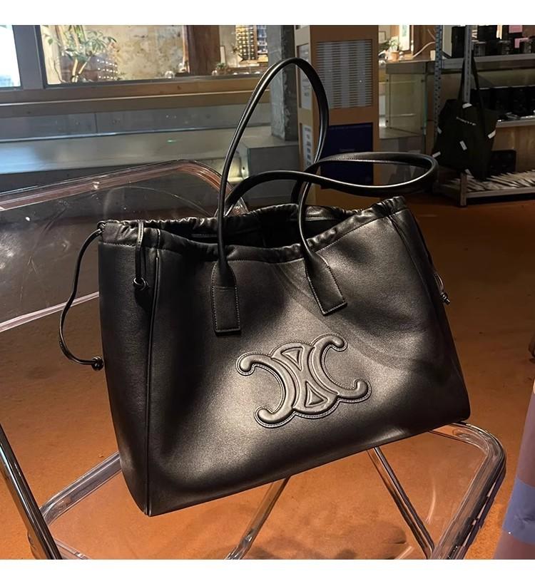 New Fashion All-match Large Capacity Shoulder Bag 1024041129