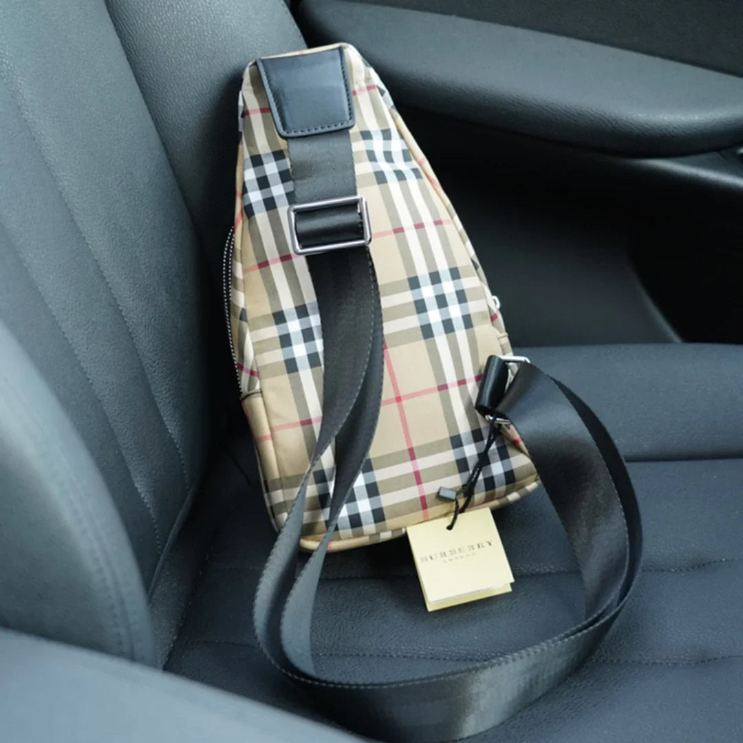Men's fashion versatile plaid chest bag 1024032806
