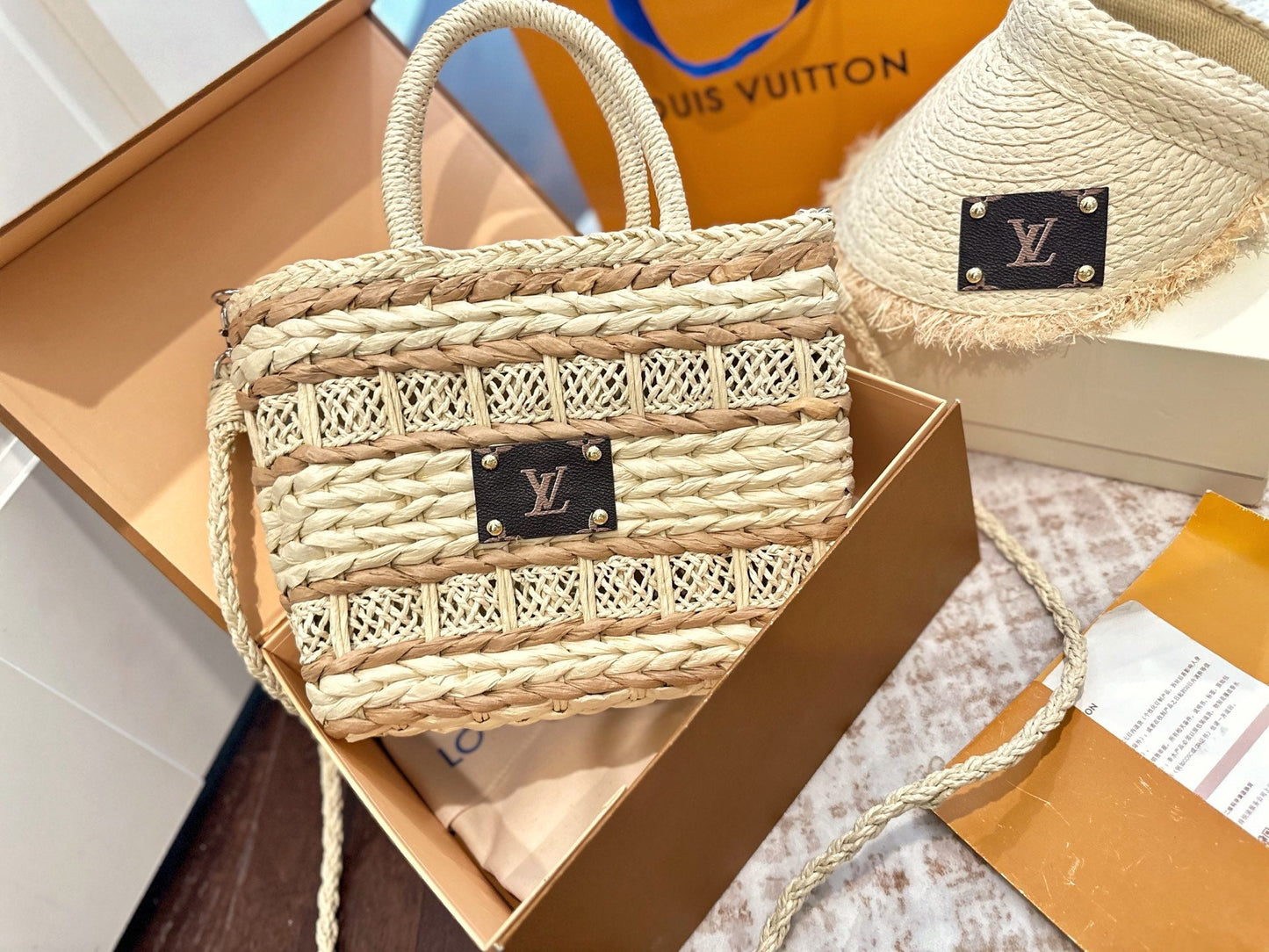 Lvv straw bag hat 2-piece set 0725070702