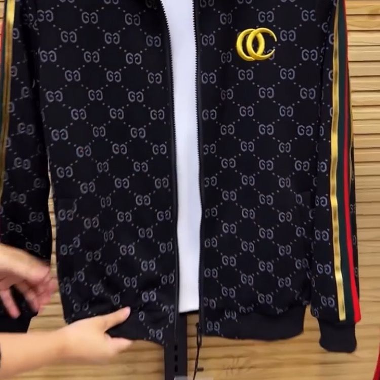 New men's casual sports suits high-end atmospheric fashion versatile slim soft and comfortable men's clothing