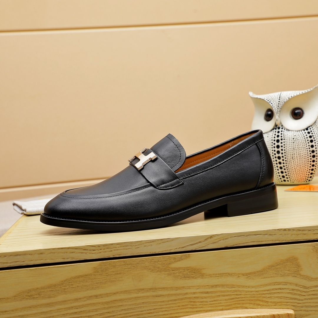 Classic leather anti-slip on shoes XC0224061101