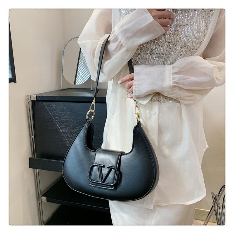 New Solid Color Litchi Underarm Bag Fashion Shoulder Bag 1024051518