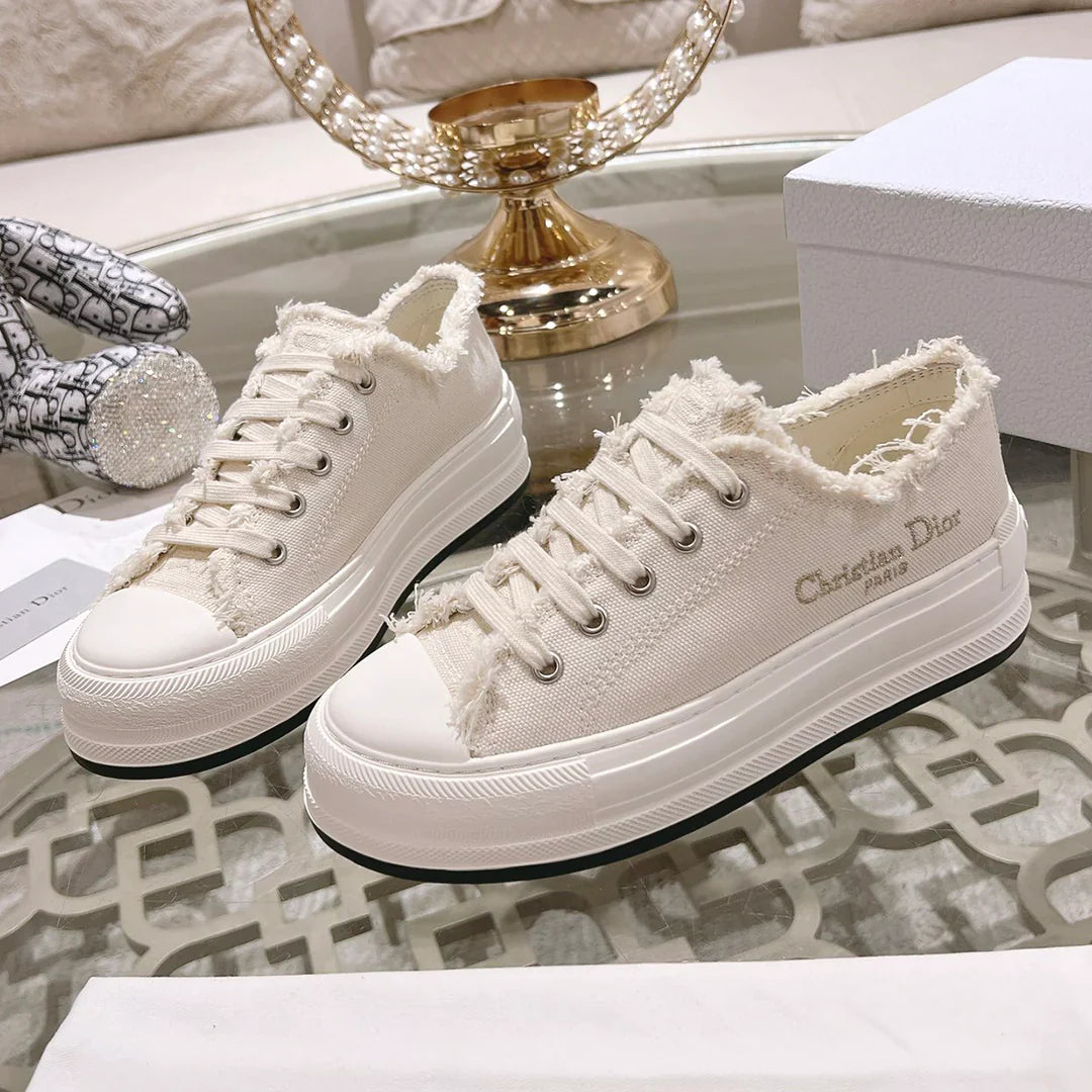 Ladies new fashion versatile sneakers 1024032813