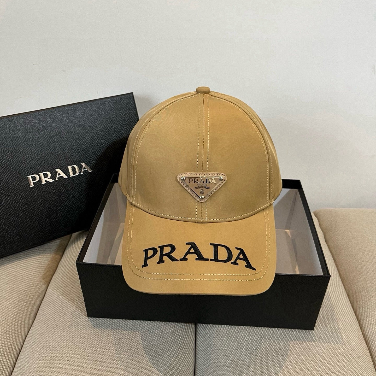 PRD fashionable peaked hat 0725040907