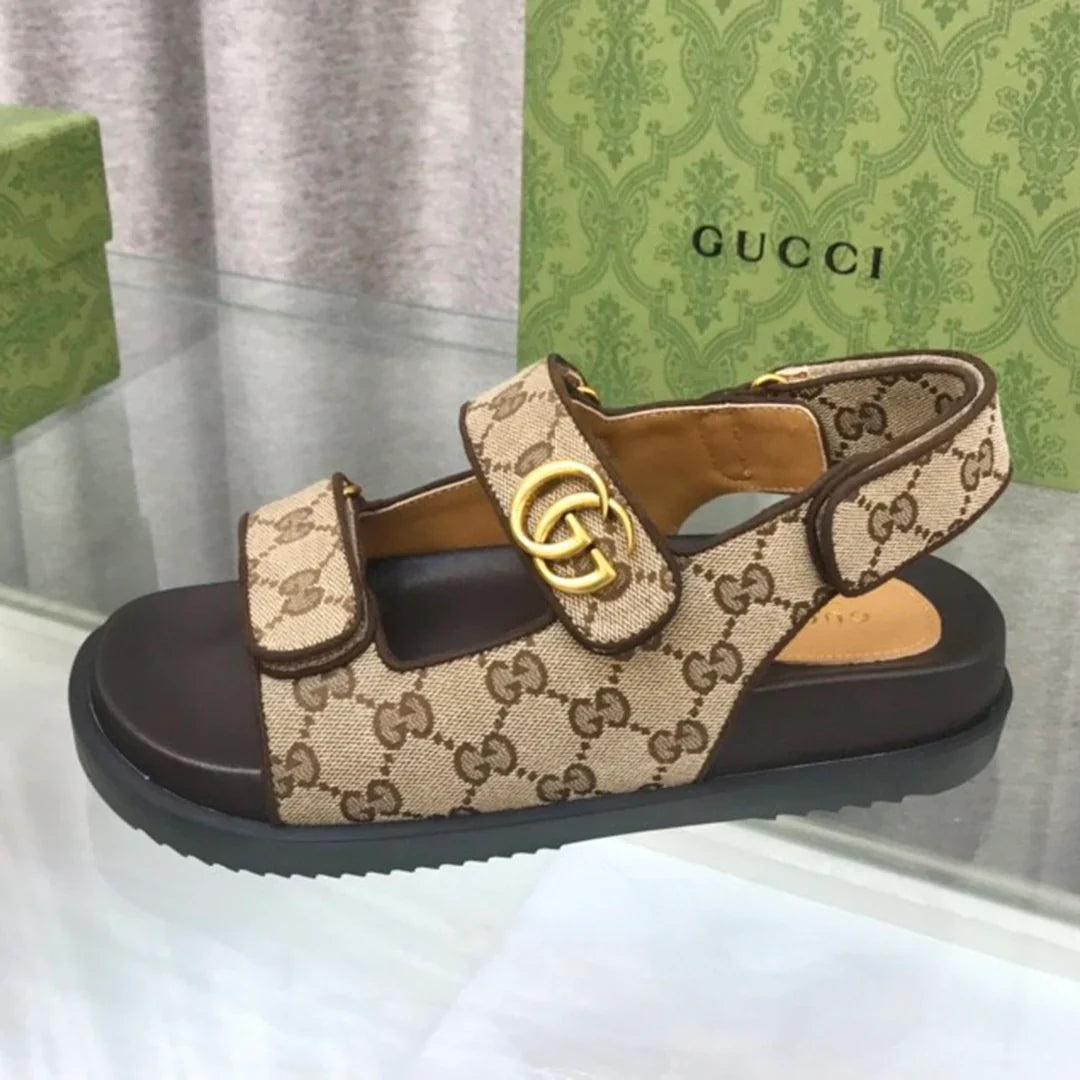 New Fashion Versatile Velcro Sandals 1024032030