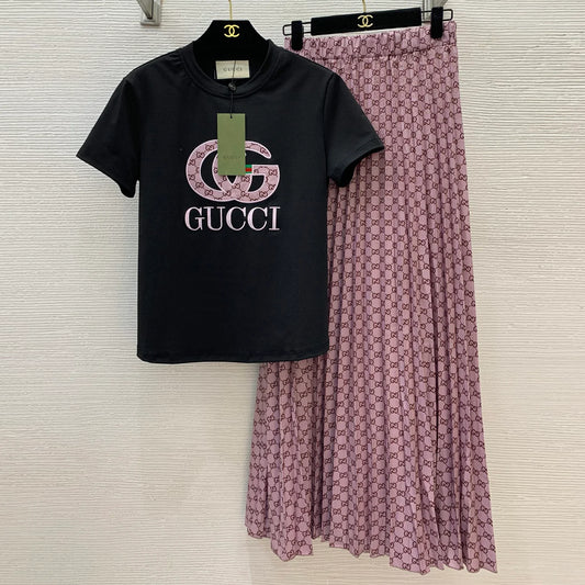 New Fashion Casual GG Printed Short Sleeve + Half Body Skirt 1025070202