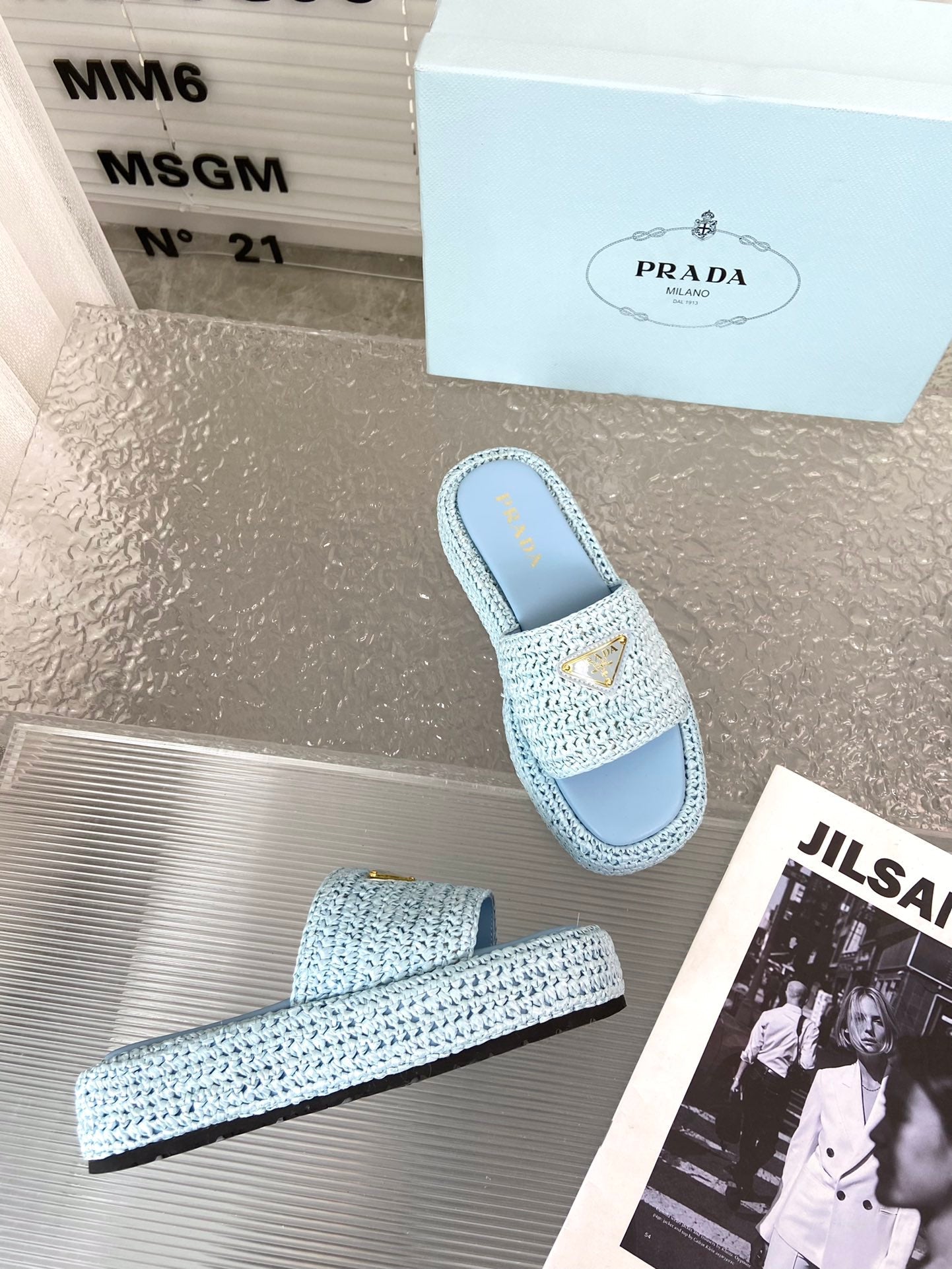 Spring and summer new style woven thick-soled triangle buckle strap slippers 0724032001