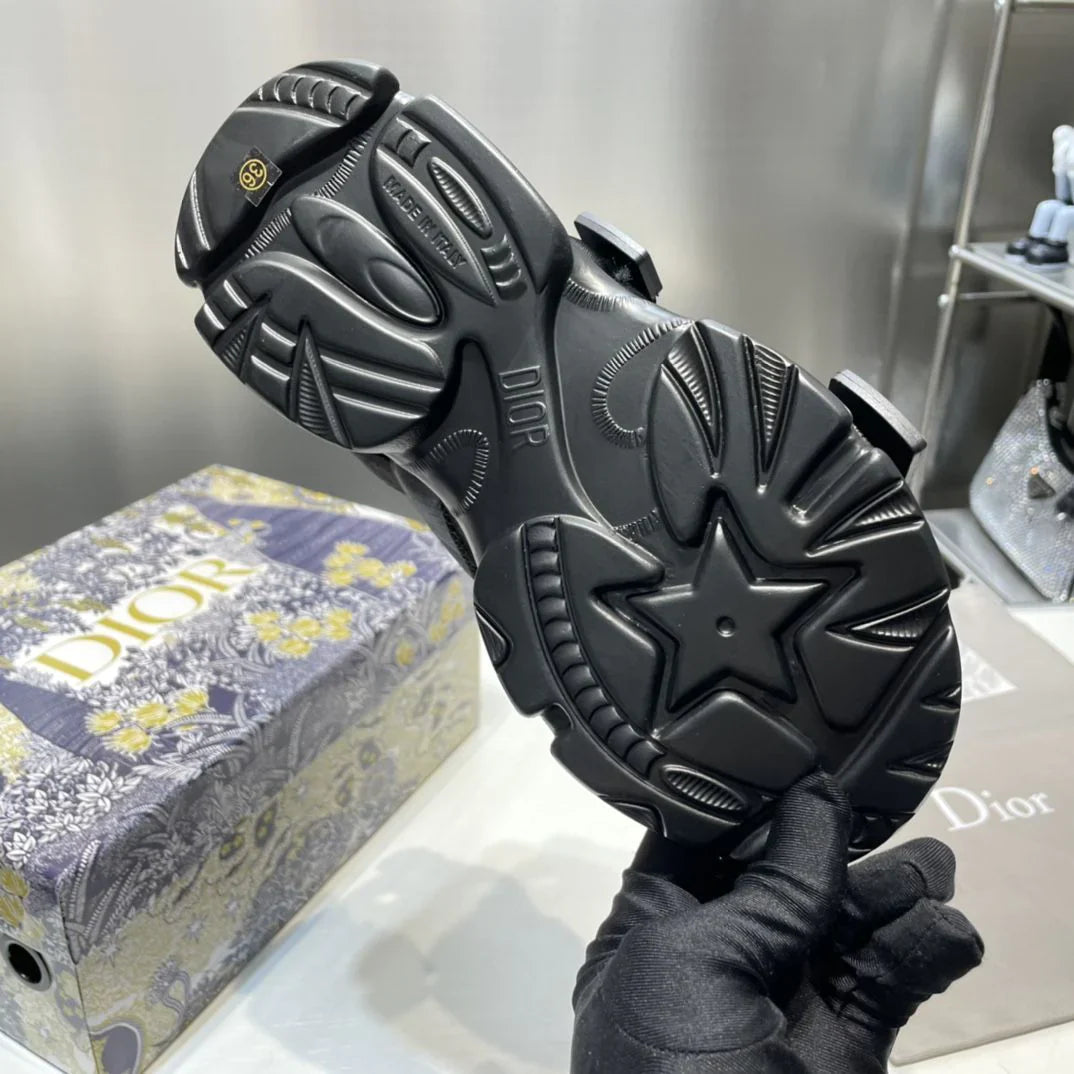 Fashion Elevated Flat Velcro Sport Slippers 1024031126