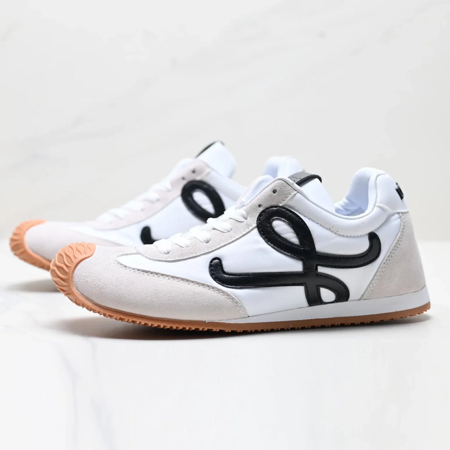 Couple's style casual and versatile sneakers 1025042501