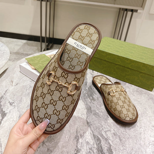 GC  couple slippers-01