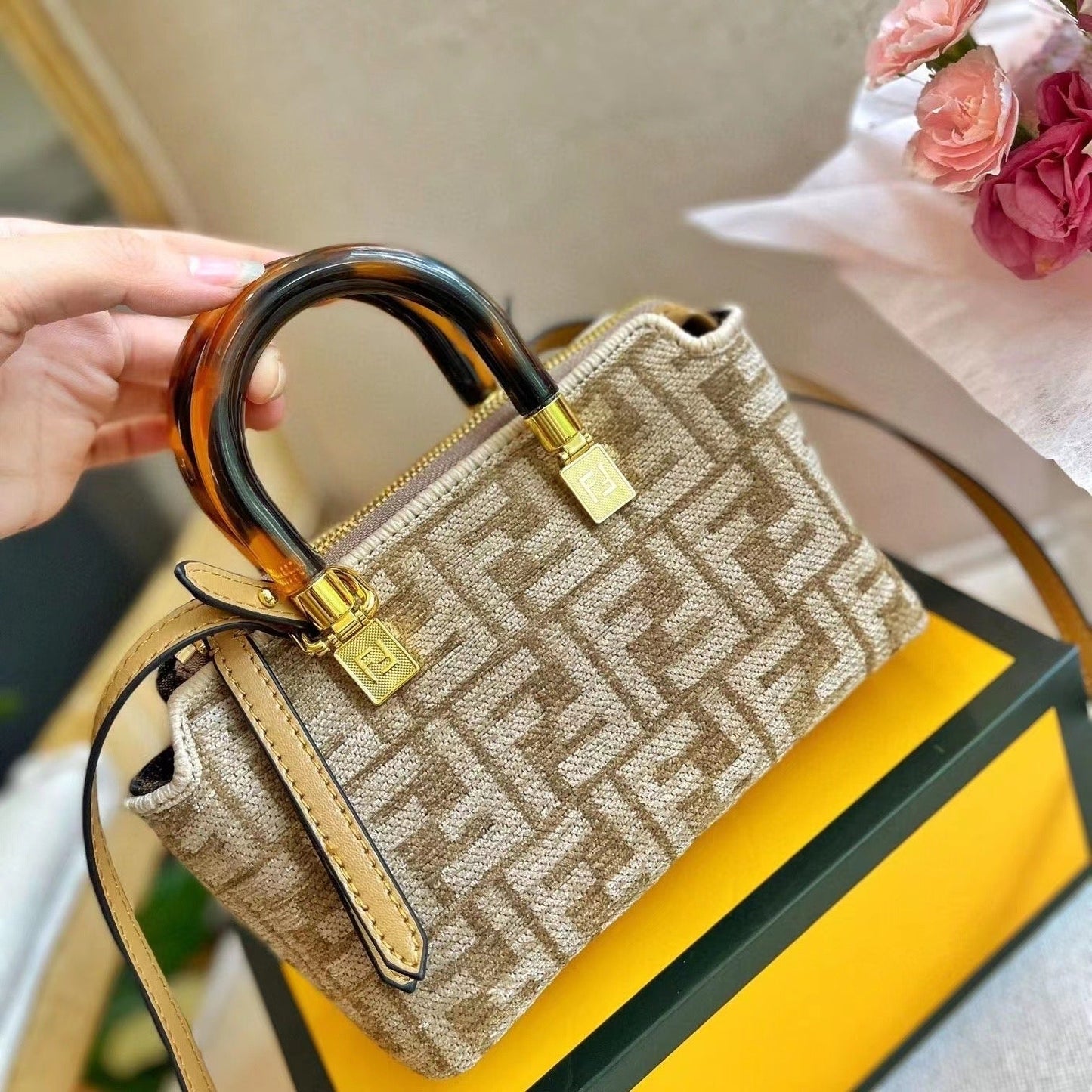 Boston bag light luxury noble luxury high-end color matching letter bag