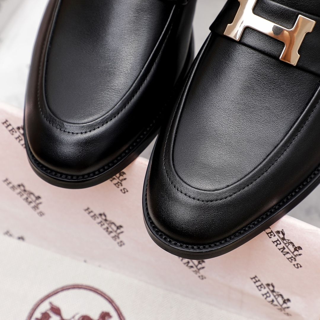 Classic leather anti-slip on shoes XC0224061101