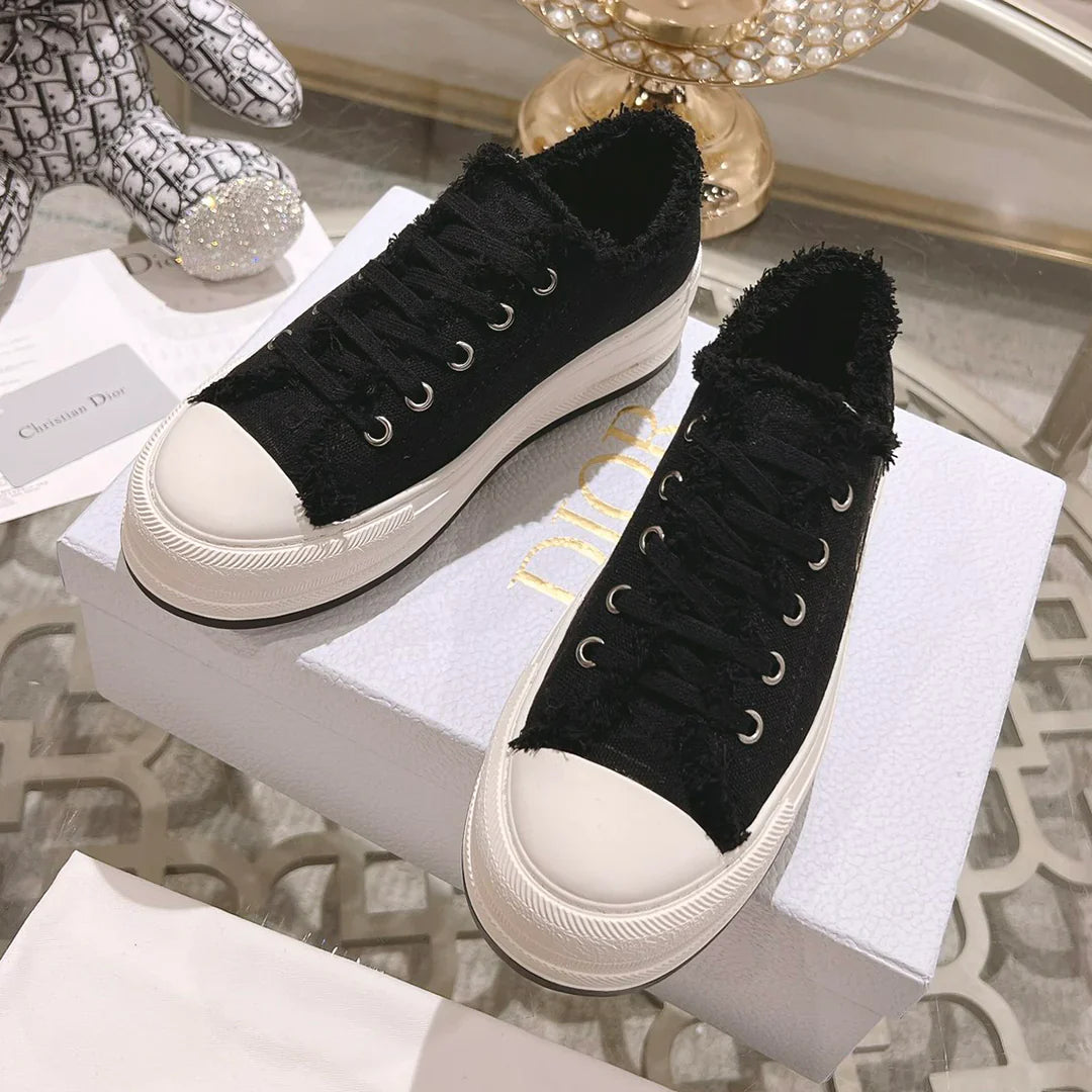 Ladies new fashion versatile sneakers 1024032813