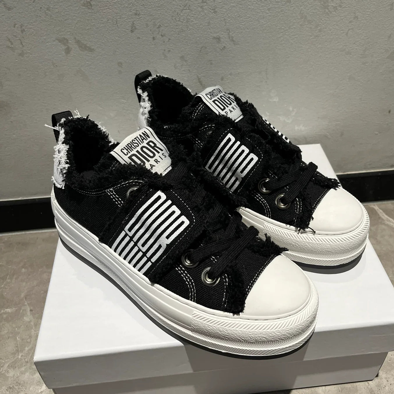 Couple models thick bottom strappy low-top casual shoes　1025042804