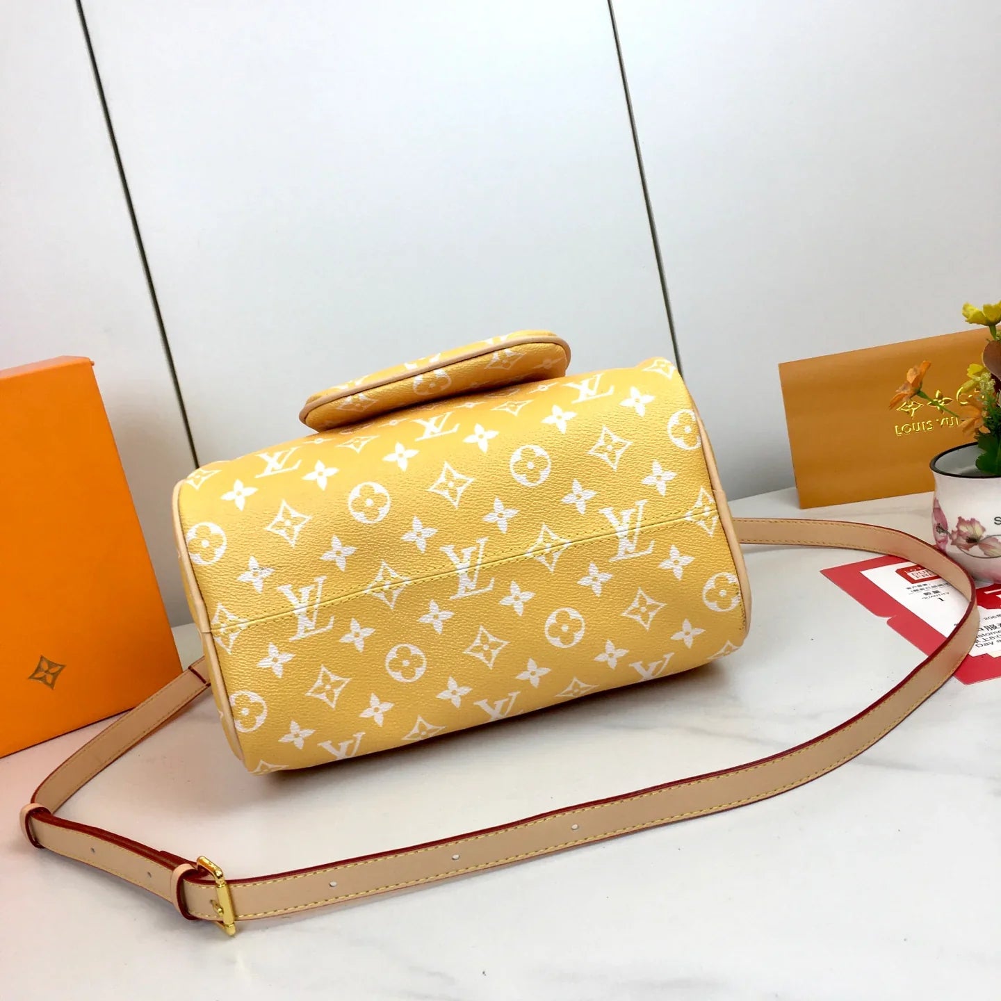 Stylish Soft Cowhide Leather Handbag 1025062315