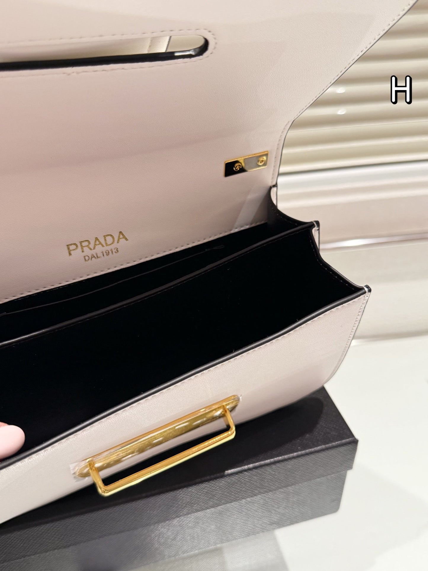 PRD Vintage Suede Leather Bag 0724120508