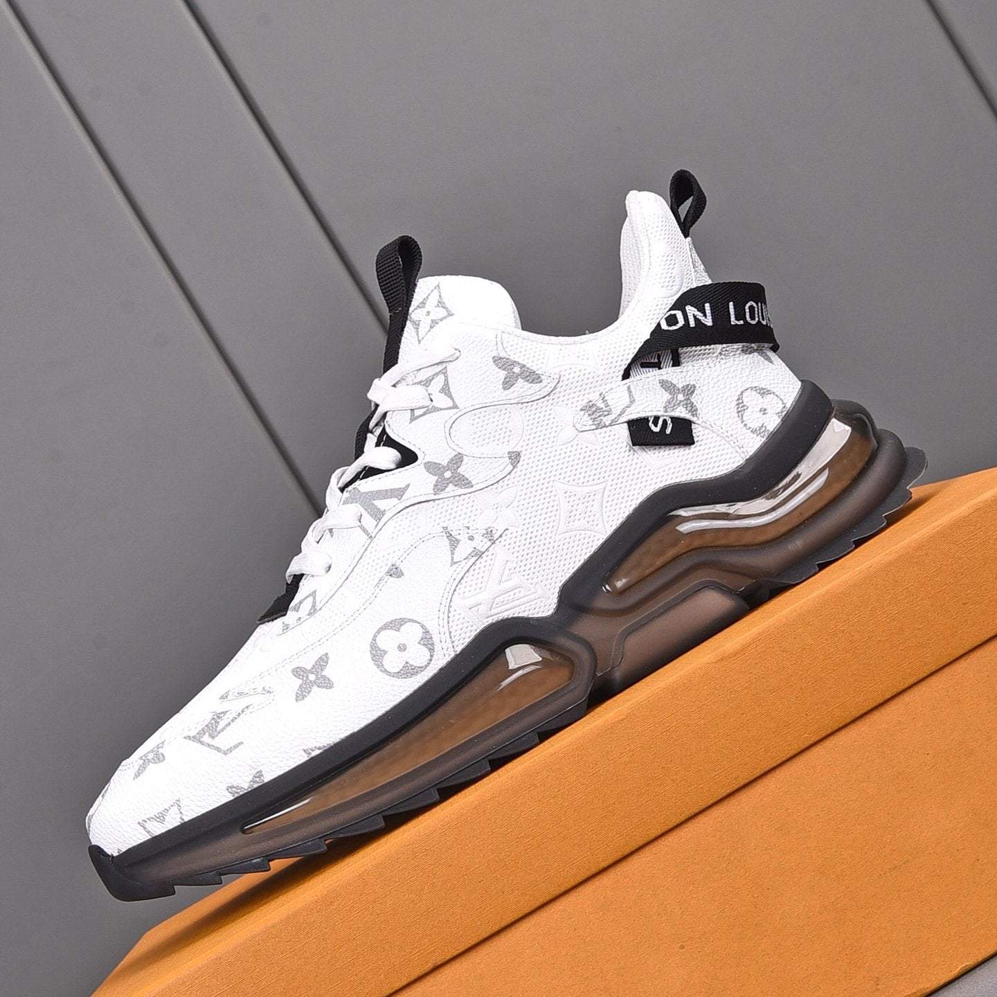 V21 White Color Block Cushion Sole Sneakers