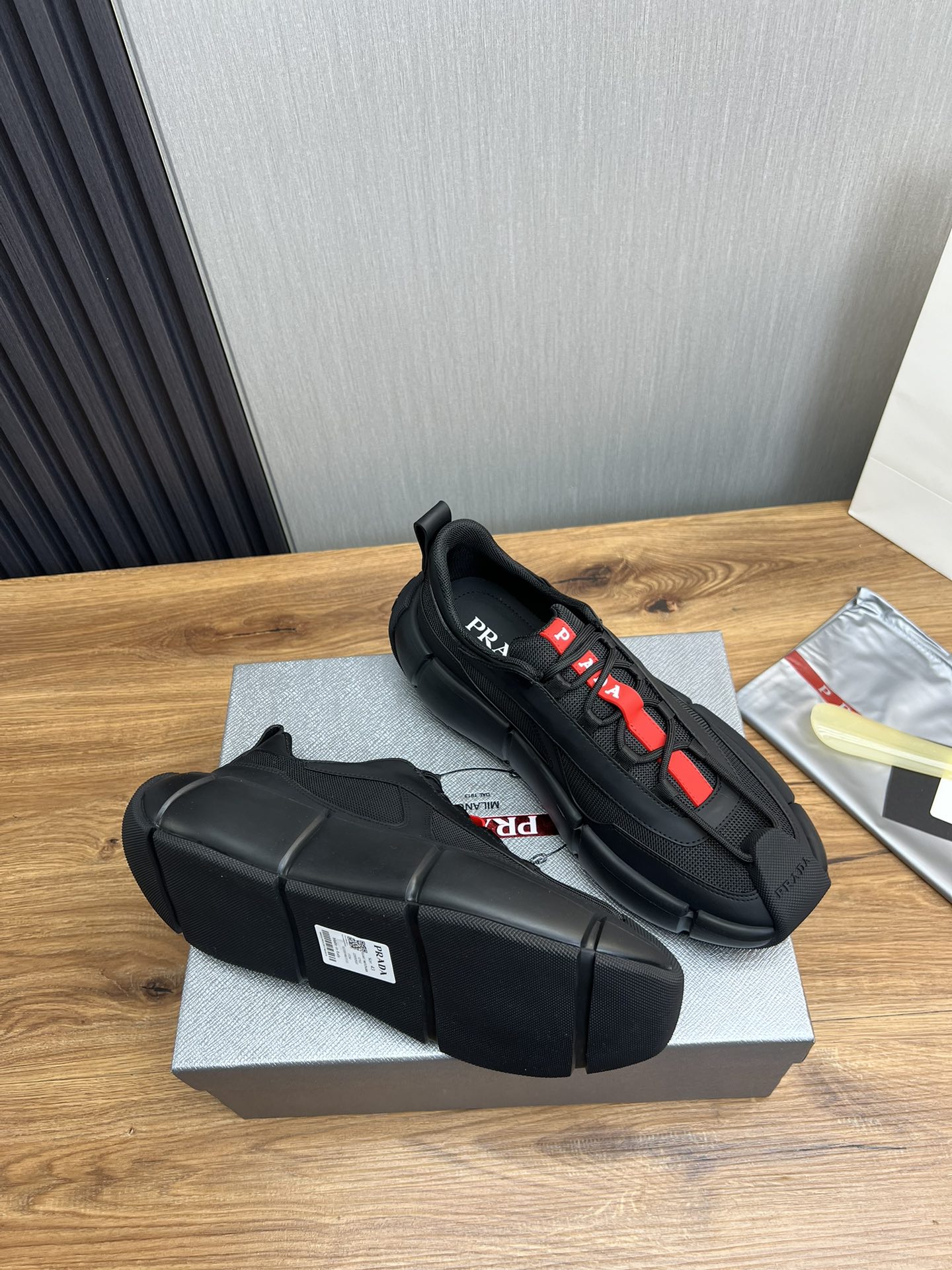 New Fashion PR Brand Sneakers XC0424101106