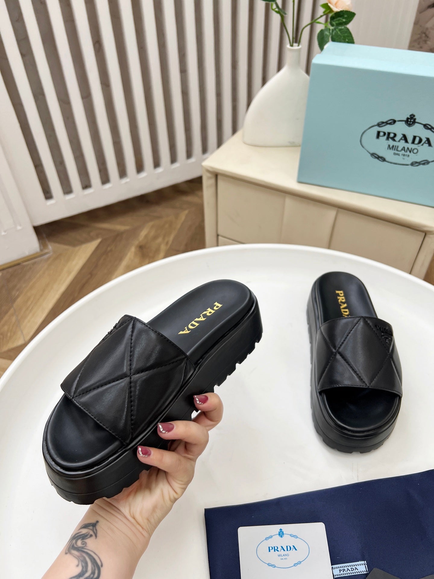 PRD new beach thick-soled slippers 0725061615