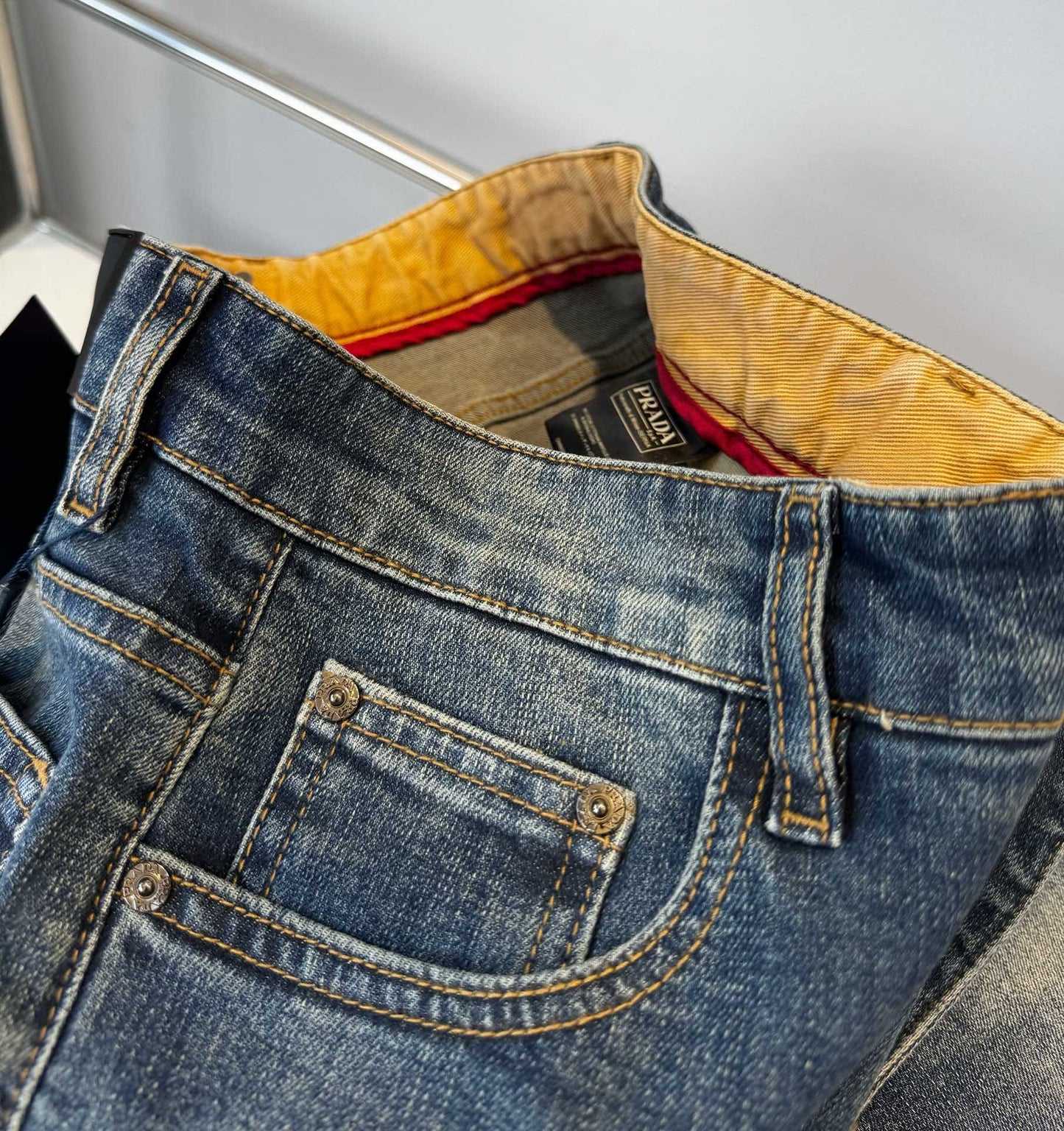 PR Embossed Letters Straight Leg Skinny Jeans 1824091007