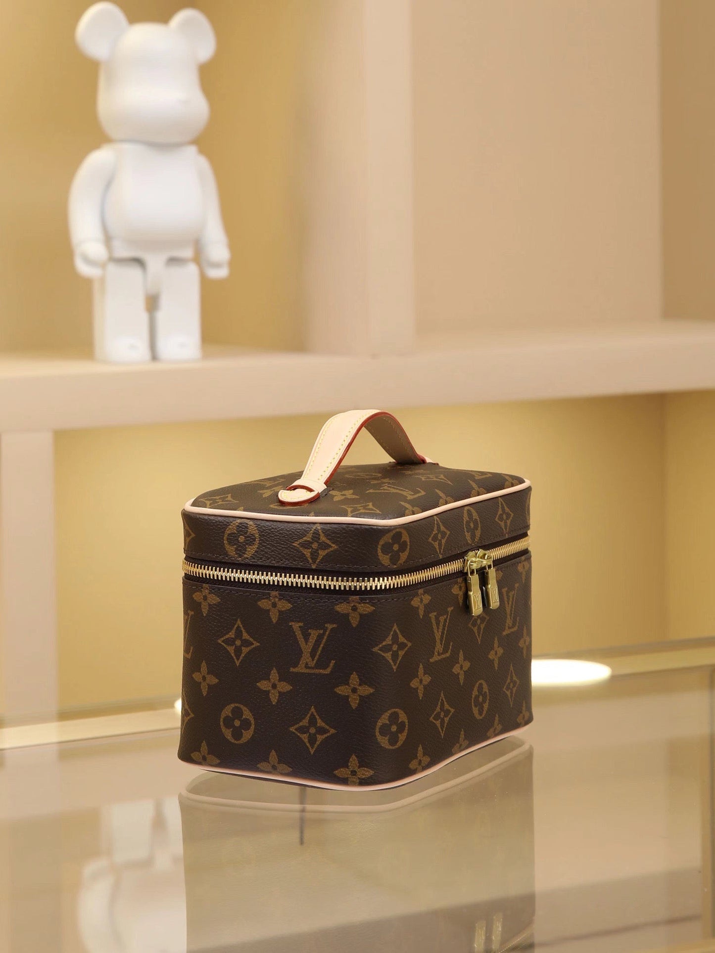 Lvv fashion nice cosmetic bag 0725040101