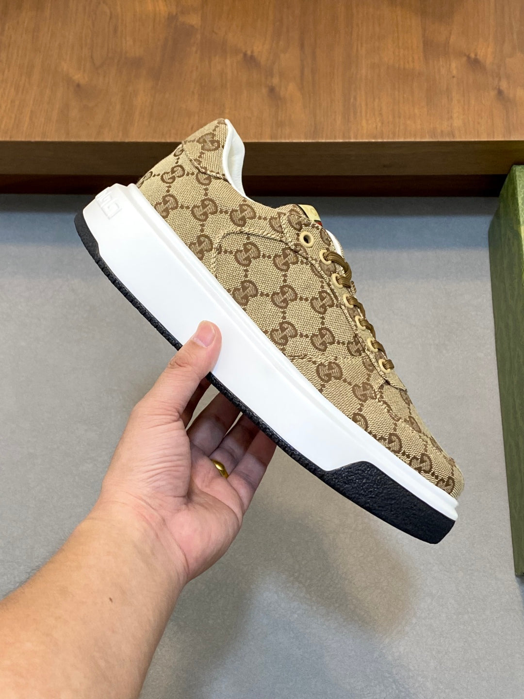 GG's new fashionable printed sports shoes 0725061614