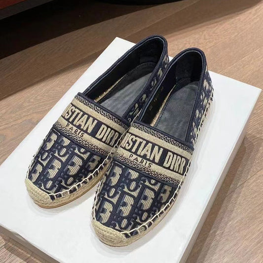 New fashion D logo womens loafers