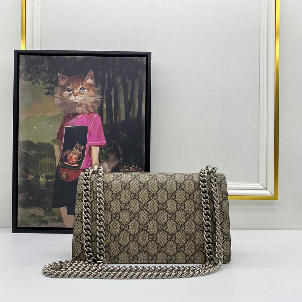 Handmade Leather Handbag Pochette Metis nysus Series